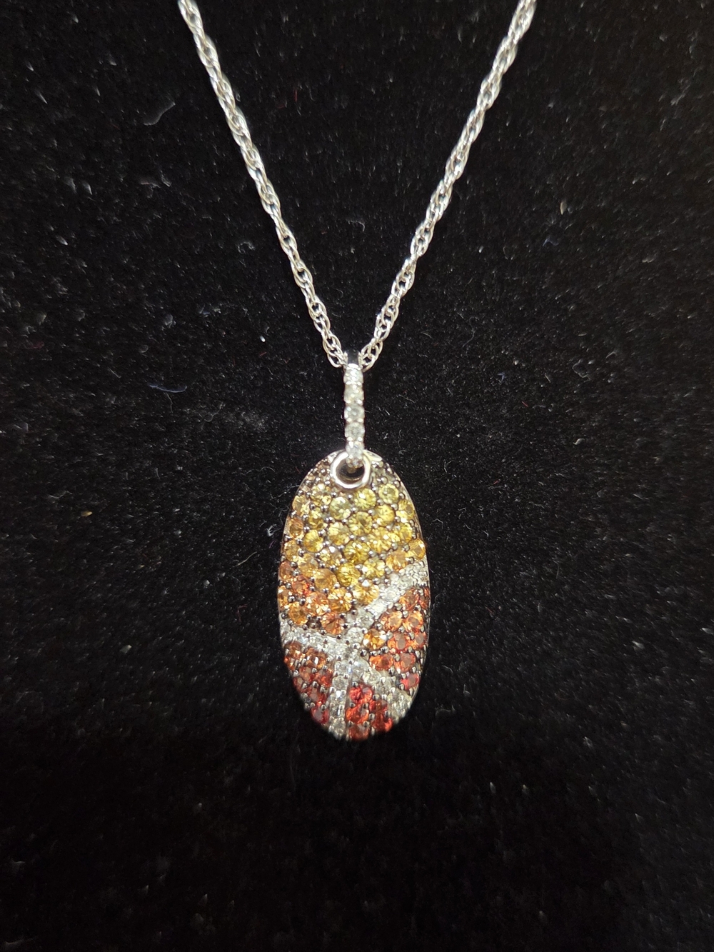 14k White Gold Necklase And Pendant.